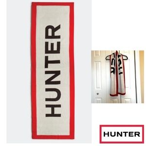 Hunter Unisex Classic Logo Knit Scarf 70”x11” Red/White/Black